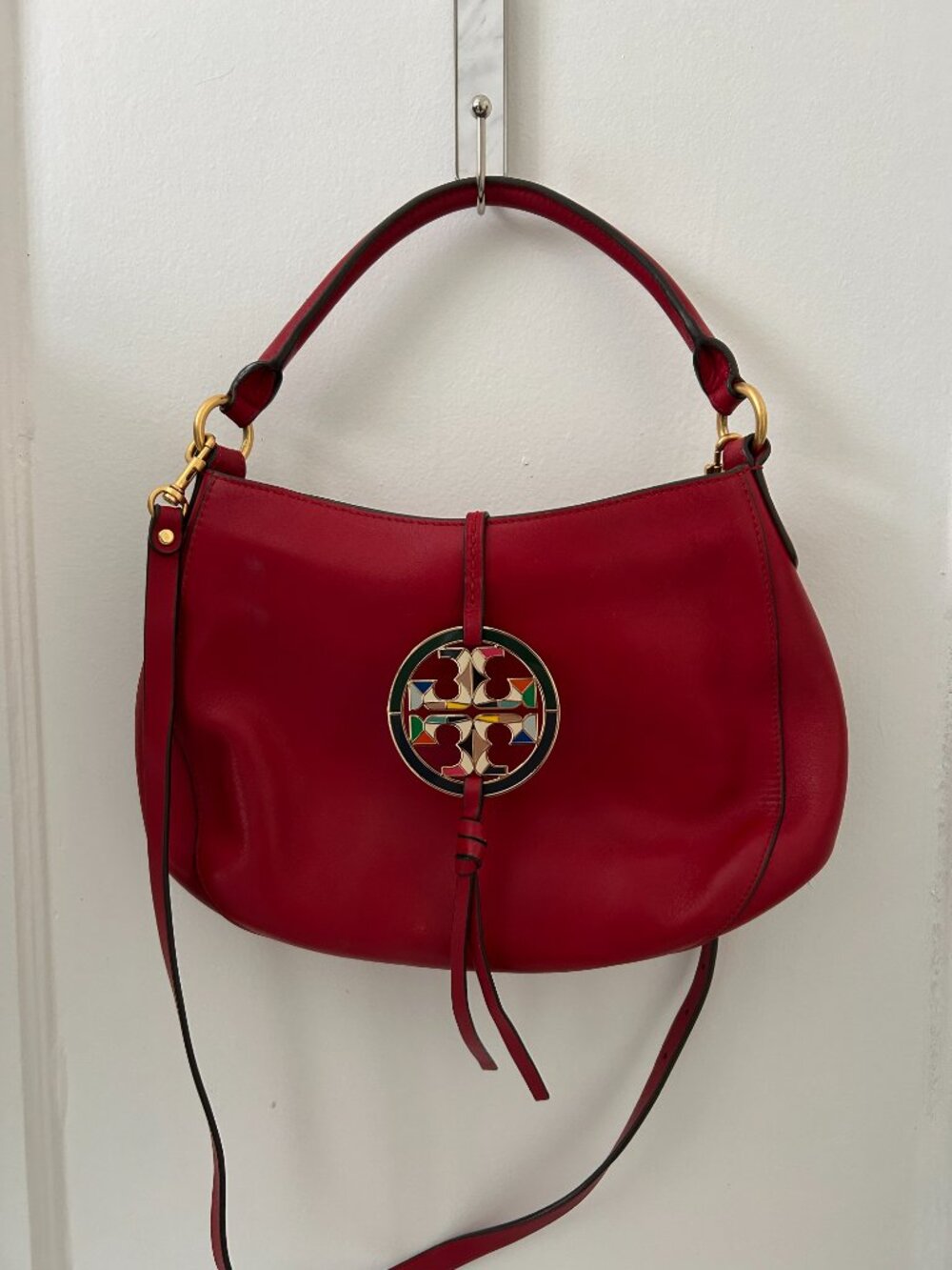 Tory Burch Miller Metal Mini Hobo bag in red Leather with Prominent Logo